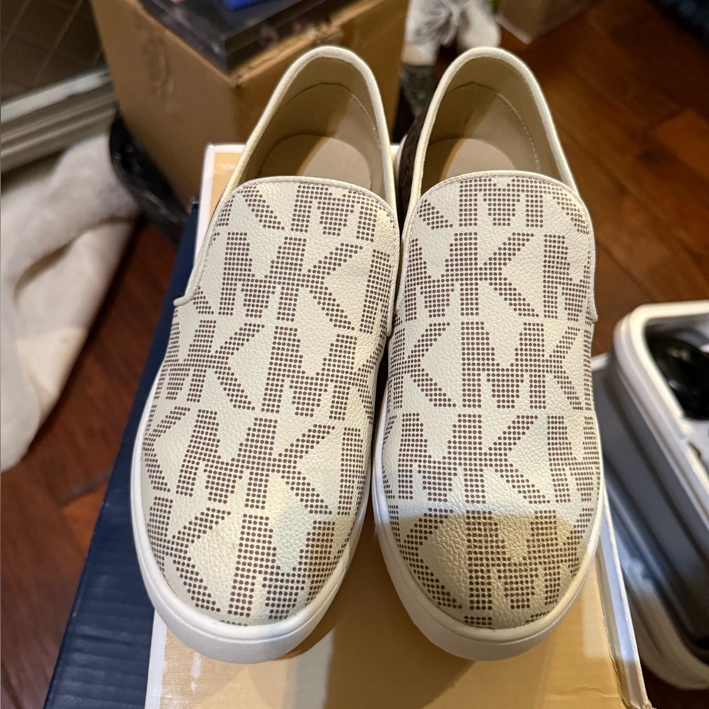 Michael Kors Cream and Brown Logo Slip-Ons